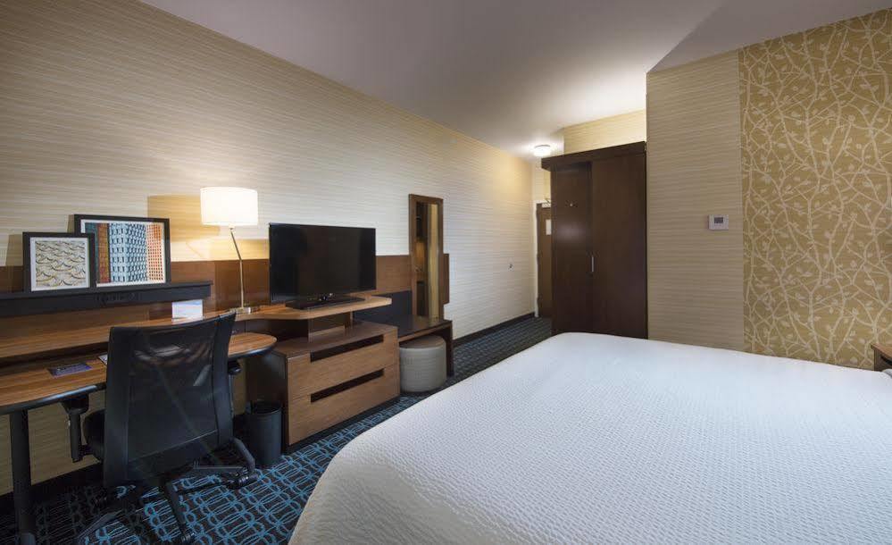 La Quinta By Wyndham Pasadena Hotel Eksteriør billede